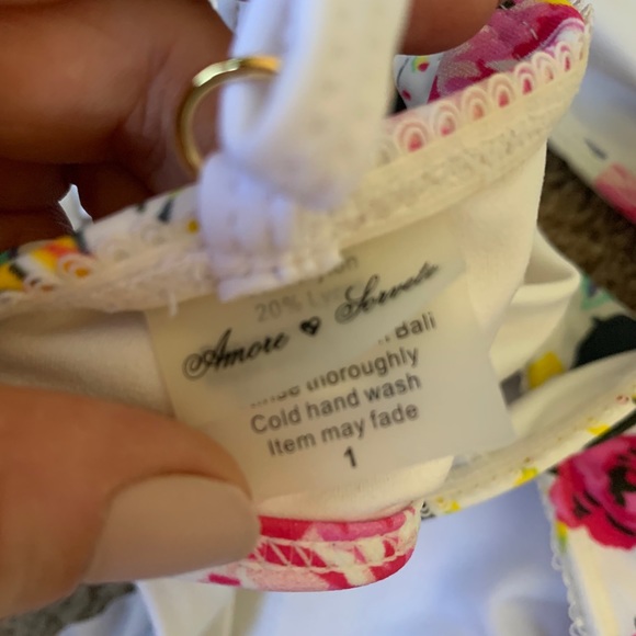 Jessie James Decker Amore and Sorvette Bikini - Picture 8 of 14